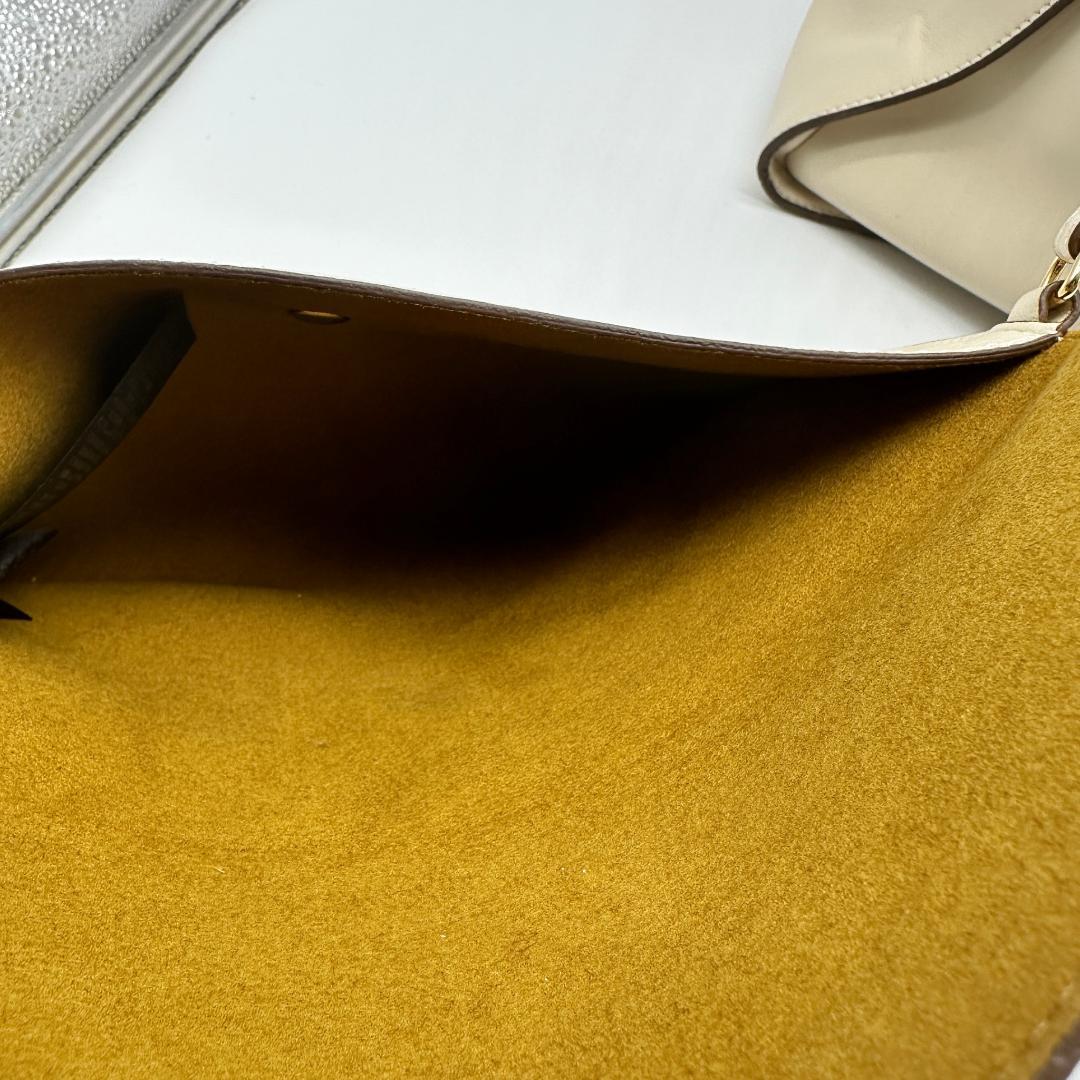 ステラマッカートニー サークルロゴ ラージ トートバッグ ホワイト