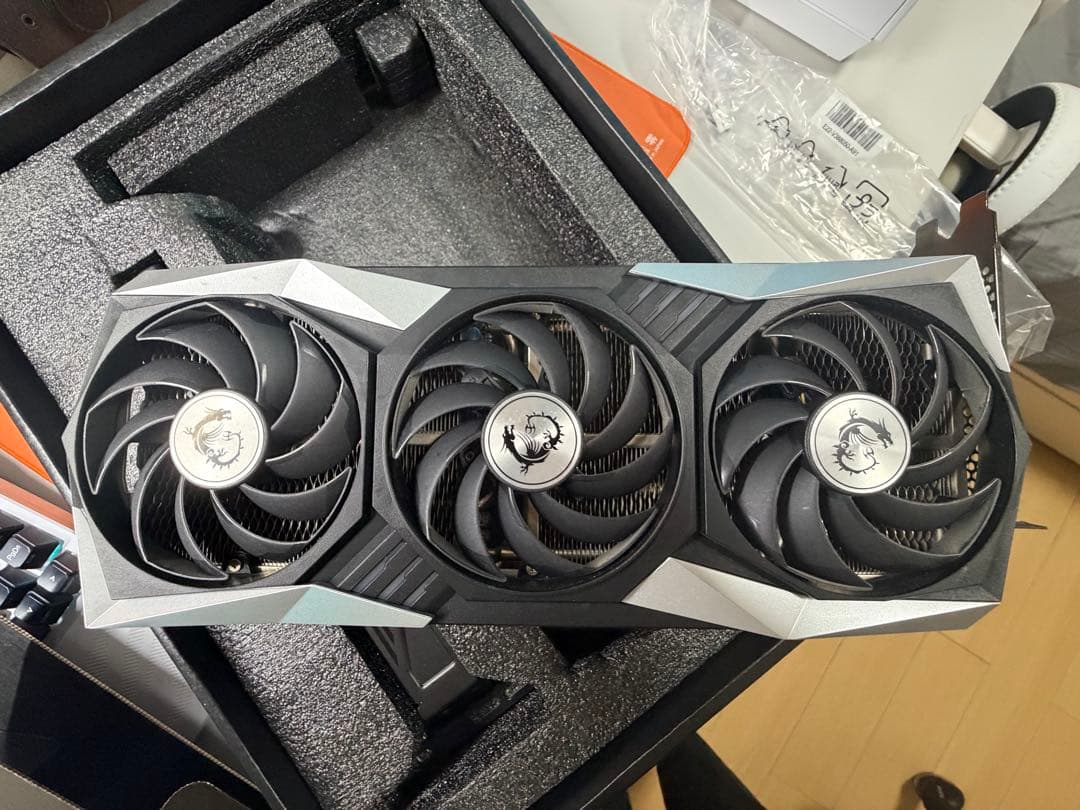 グラフィックボード・グラボ・ビデオカード AMD 6800xt MSI