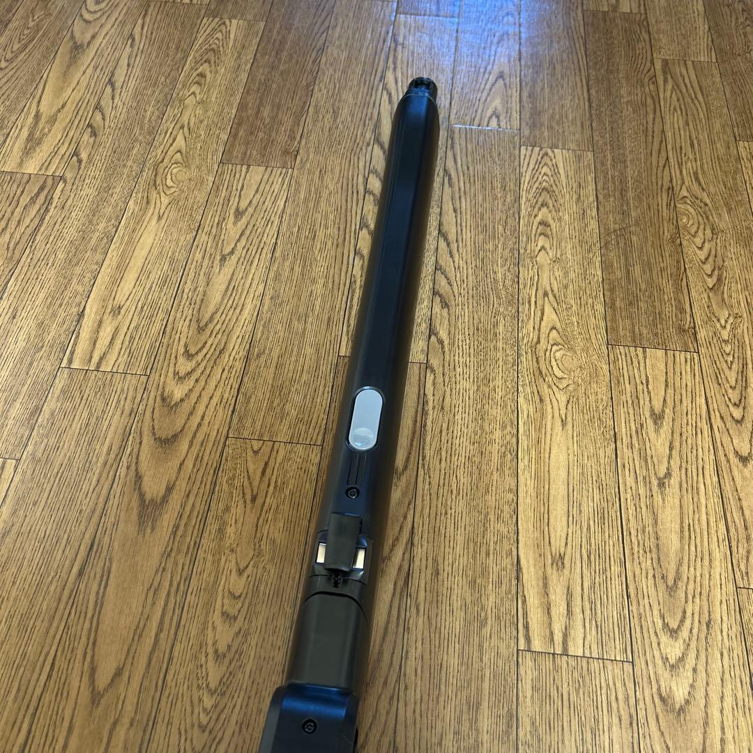 Shark コードレススティッククリーナー　CS100J