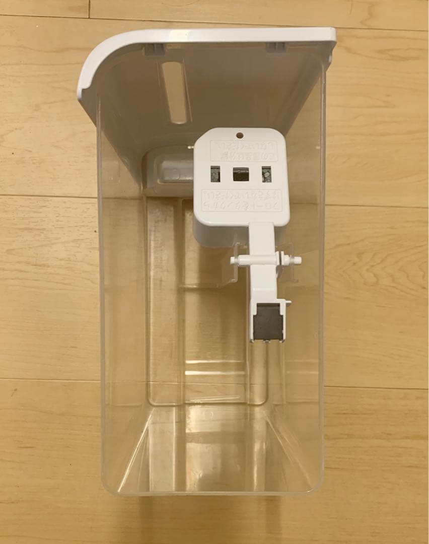 ゾフィー様　三菱電機　衣類乾燥除湿機 SARARI（サラリ）　MJ-M100NX