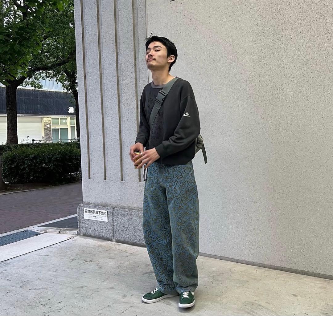 joone joonam 総柄デニム ポーカーズ カンティス着用