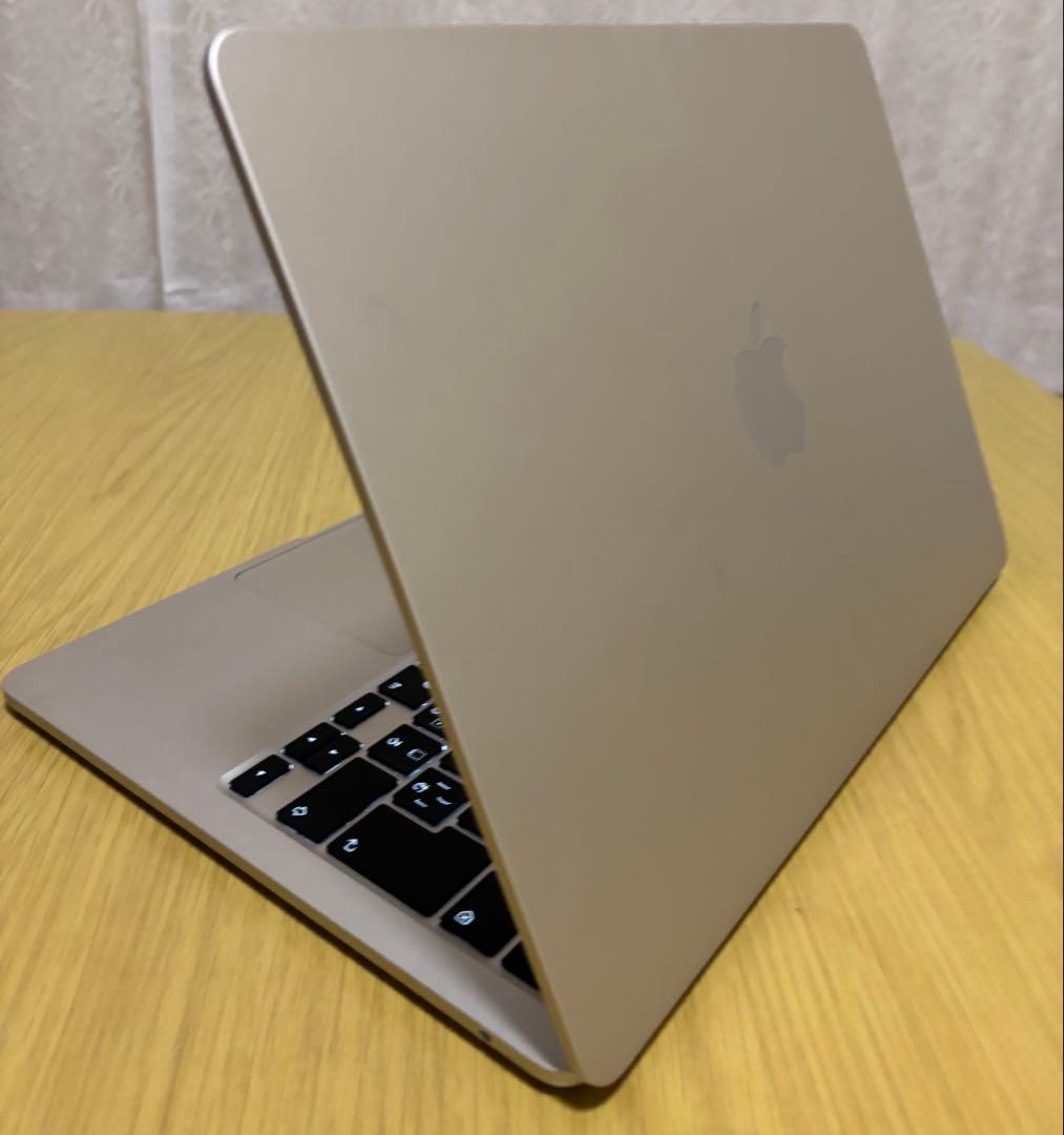 【美品】MacBook Air M2 8GB 256GBSDD