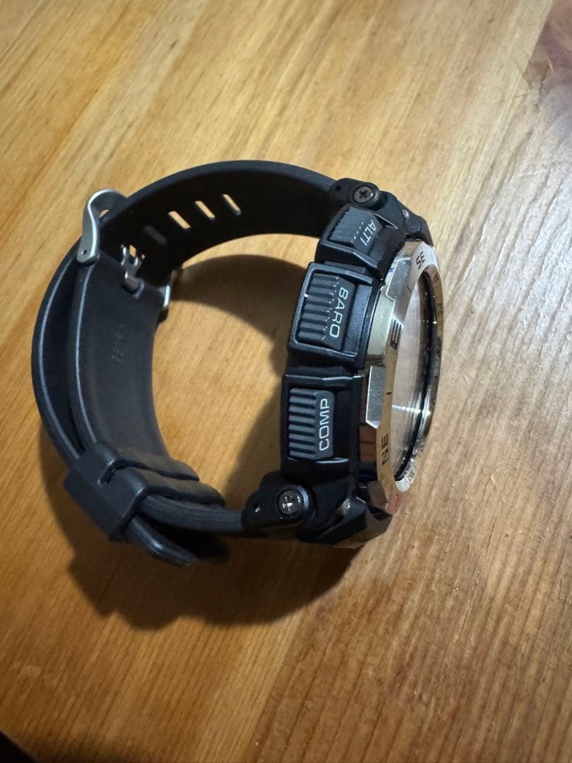トオル様 CASIO PROTREK 電波ソーラー 時計