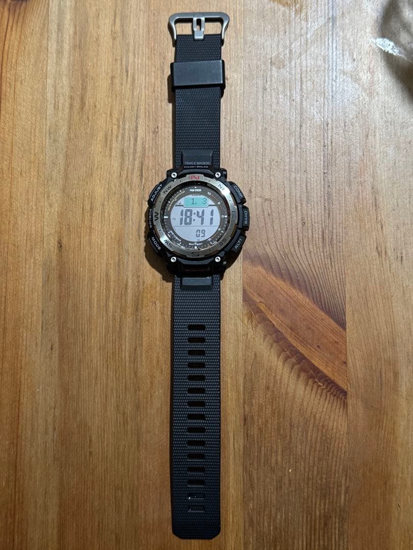トオル様 CASIO PROTREK 電波ソーラー 時計