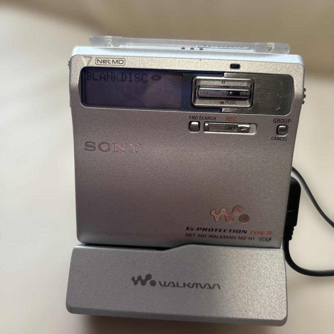 SONY MDウォークマン　MZ-N1 MD WALKMAN
