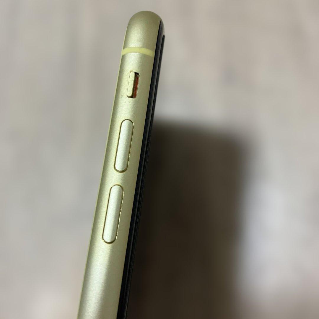 Apple iPhone 11 128GB イエロー　【初期化済み】　箱無し
