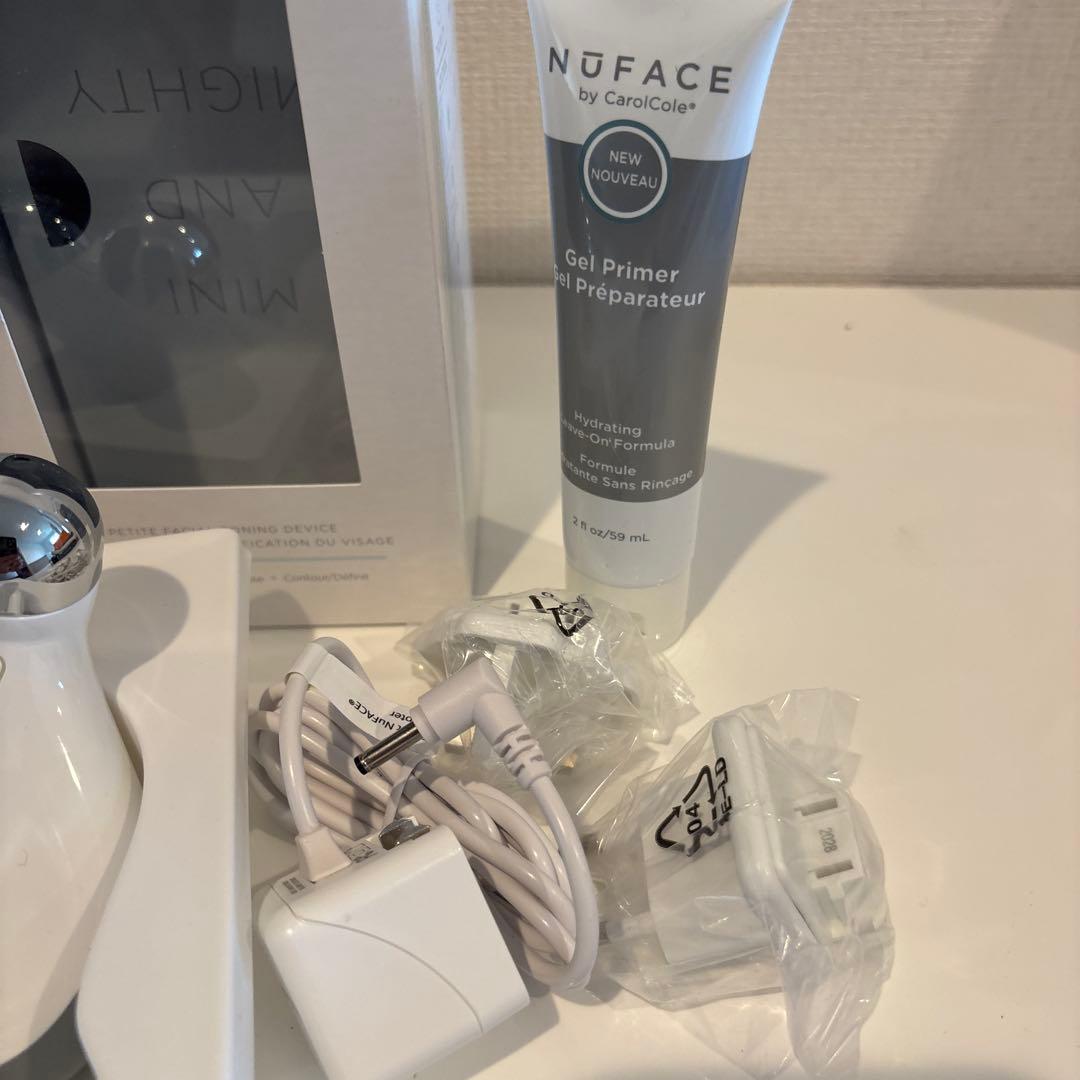 NuFACE MINI 美顔器
