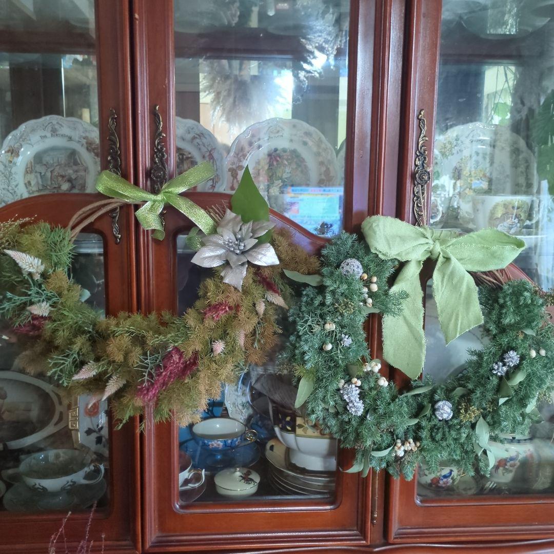 ドライフラワー★クリスマスリース★緑色 ポインセチア付き