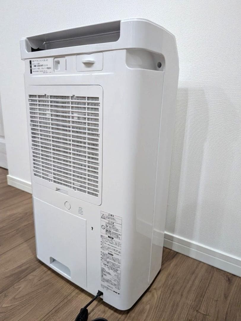 【未使用級・2025年製】コロナ 衣類乾燥除湿機　CD-WH1825　最大45畳