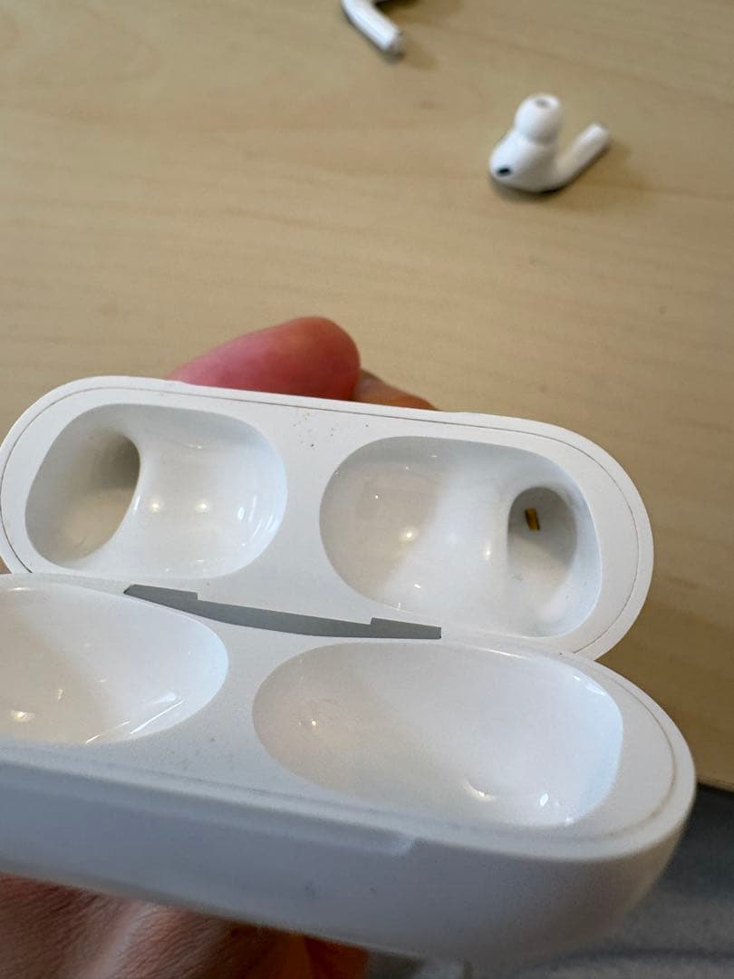 イヤホン AirPods Pro 2nd Gen (Lightning)