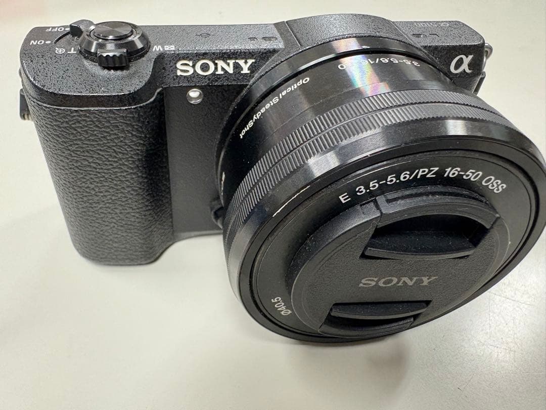 【美品】SONY α 5100 ミラーレス一眼レフカメラ