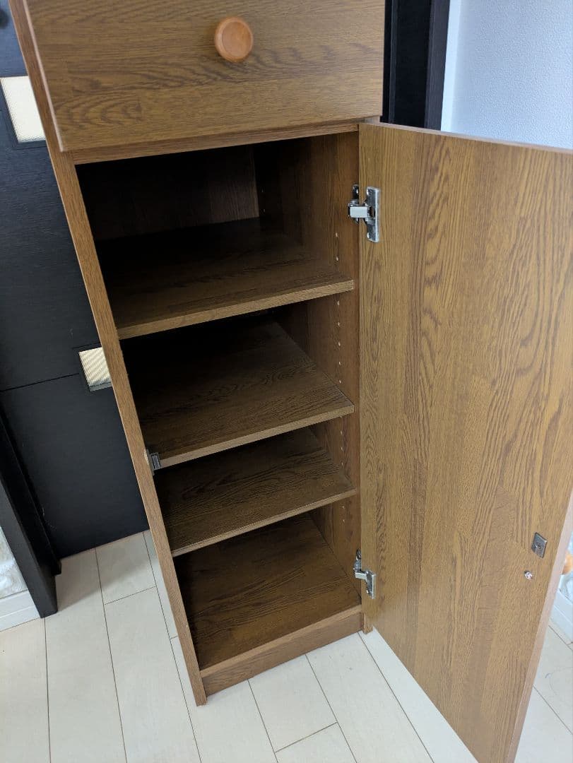 【年代物】ヴィンテージ　キャビネット 棚 収納 木製　ガラス戸