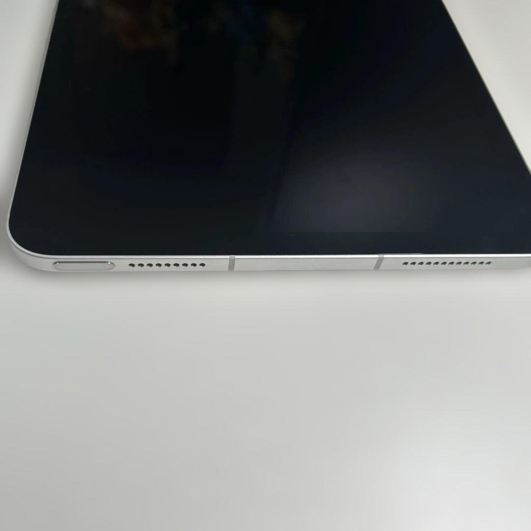 iPad 第10世代 64GB Wi-Fi＋Cellular本体