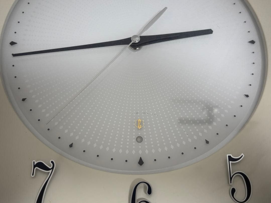 SEIKO　壁掛け電波時計　HS543W