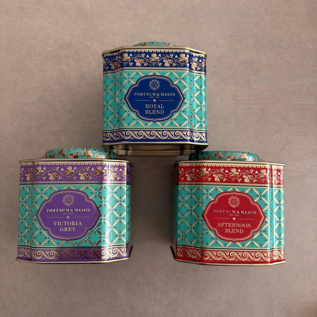 FORTNUM & MASON 日本未発売　3缶セット　年末年始購入