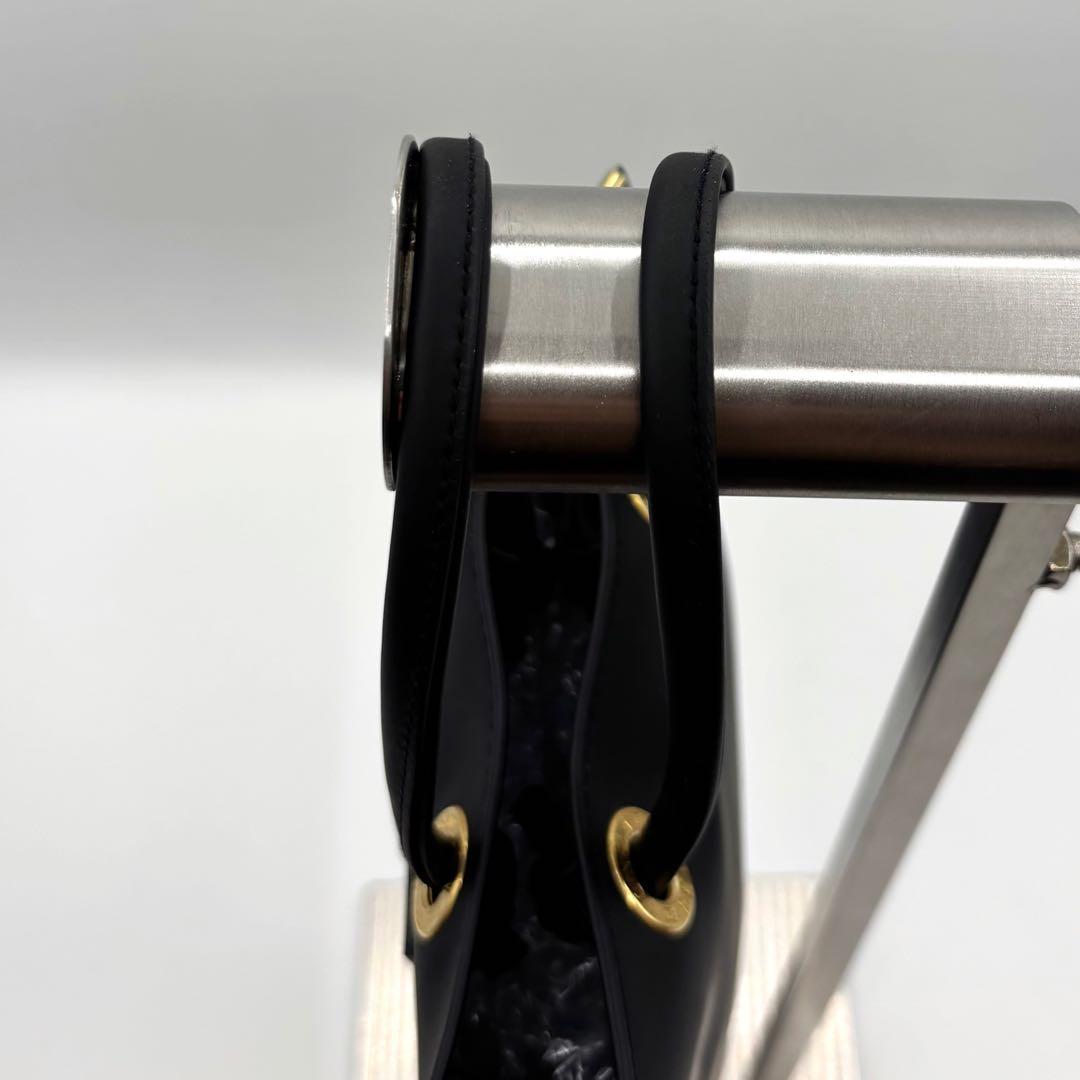 【美品】フェンディ ハンドバッグ ラバー ゴールド金具 ブラック