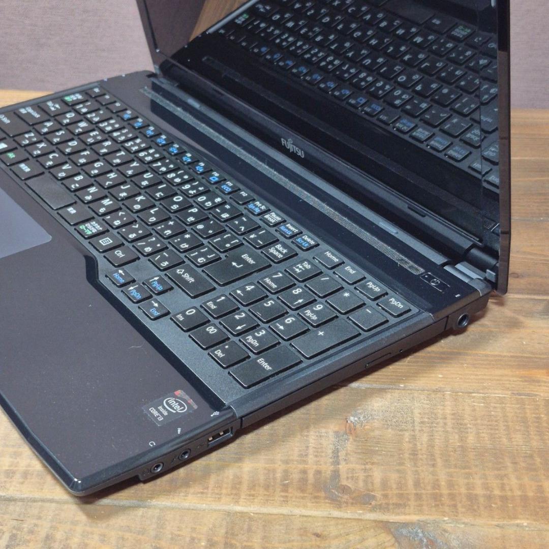 在宅ワークに！Windows11 薄型 ノートパソコン 初心者設定済 192