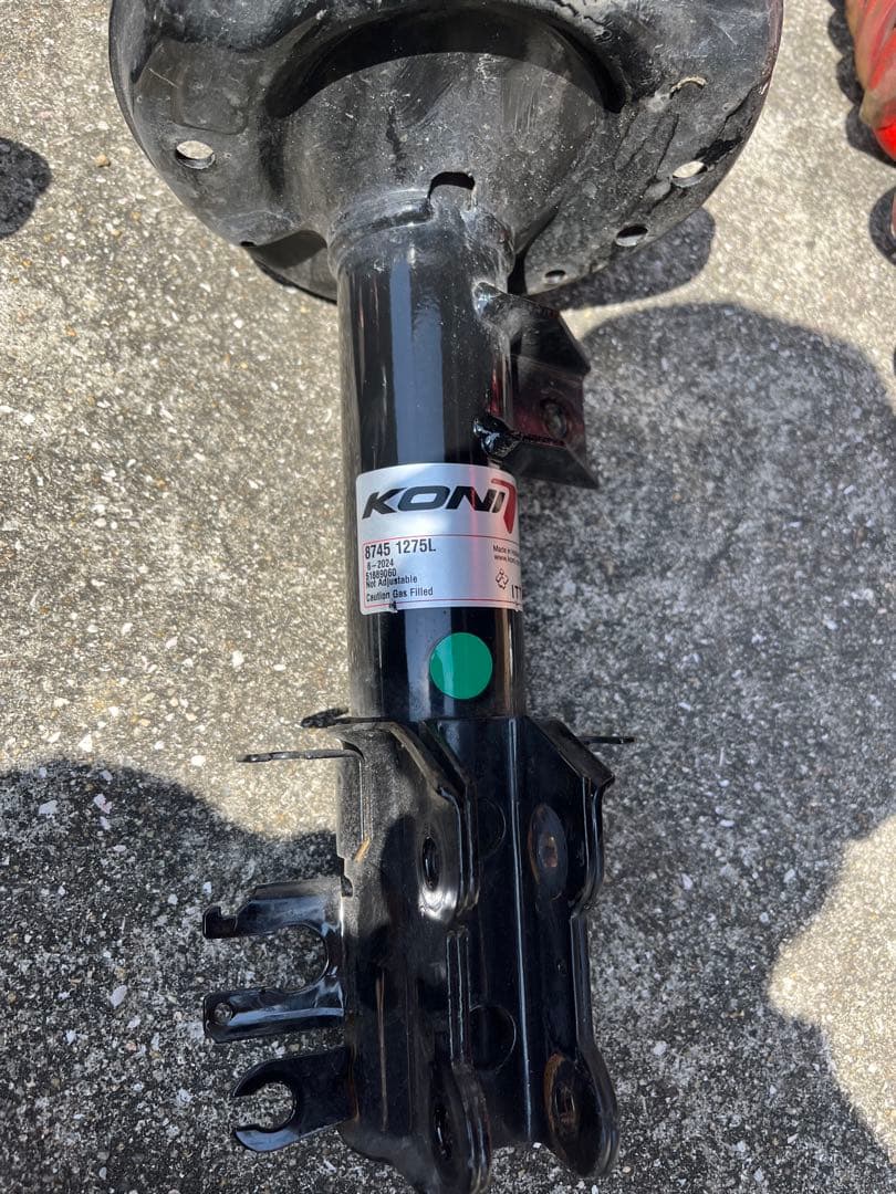 アバルト695 ツーリズモ 純正 KONI アイバッハ サスペンション キット