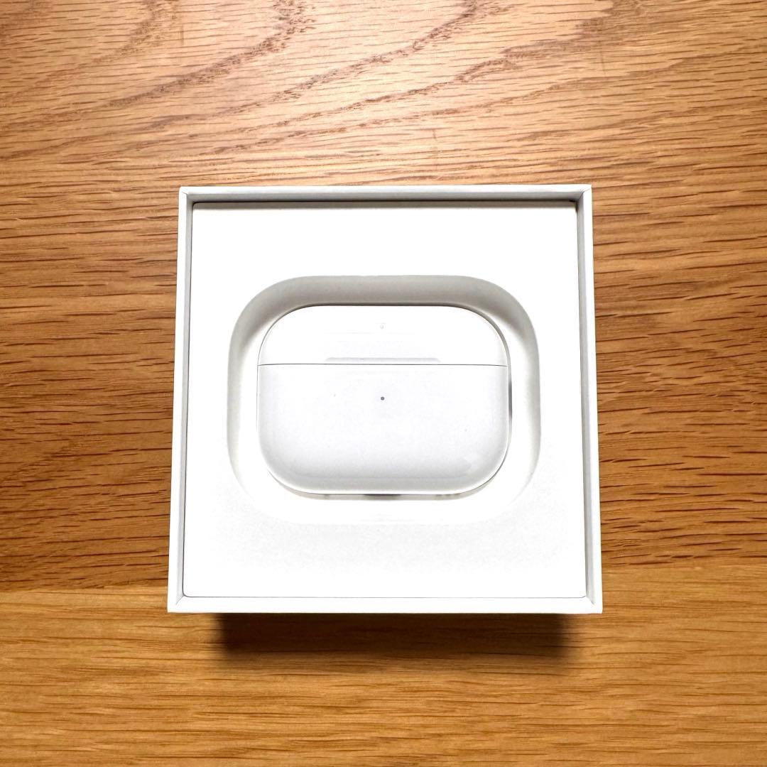 【第二世代】AirPods Pro MagSafe充電機能付き
