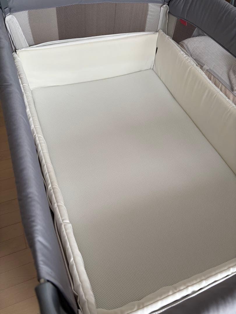 【超美品】アップリカ　ココネルエアー　AB(ペット喫煙者無)