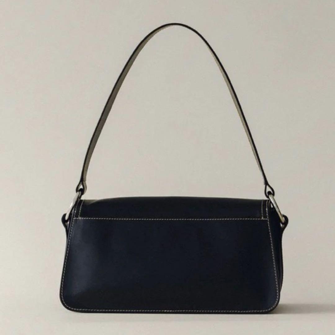 TOUT Y ESTトゥティエ SAC POULIE BLACK美品