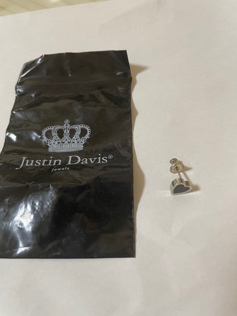 ジャスティン デイビス Justin Davis ブラックハート ピアス