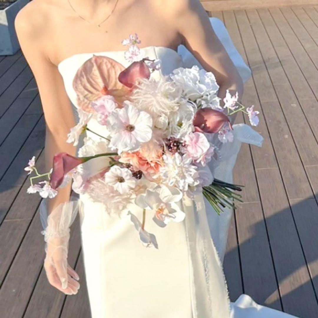 アーティフィシャルフラワー　ブーケ　ブートニア　ぴょんぴょんブーケ