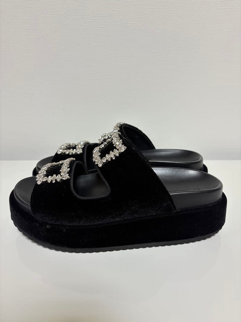 ツルバイマリコオイカワ　38 サンダル　ベルベット　ビジュー　ベロア　厚底