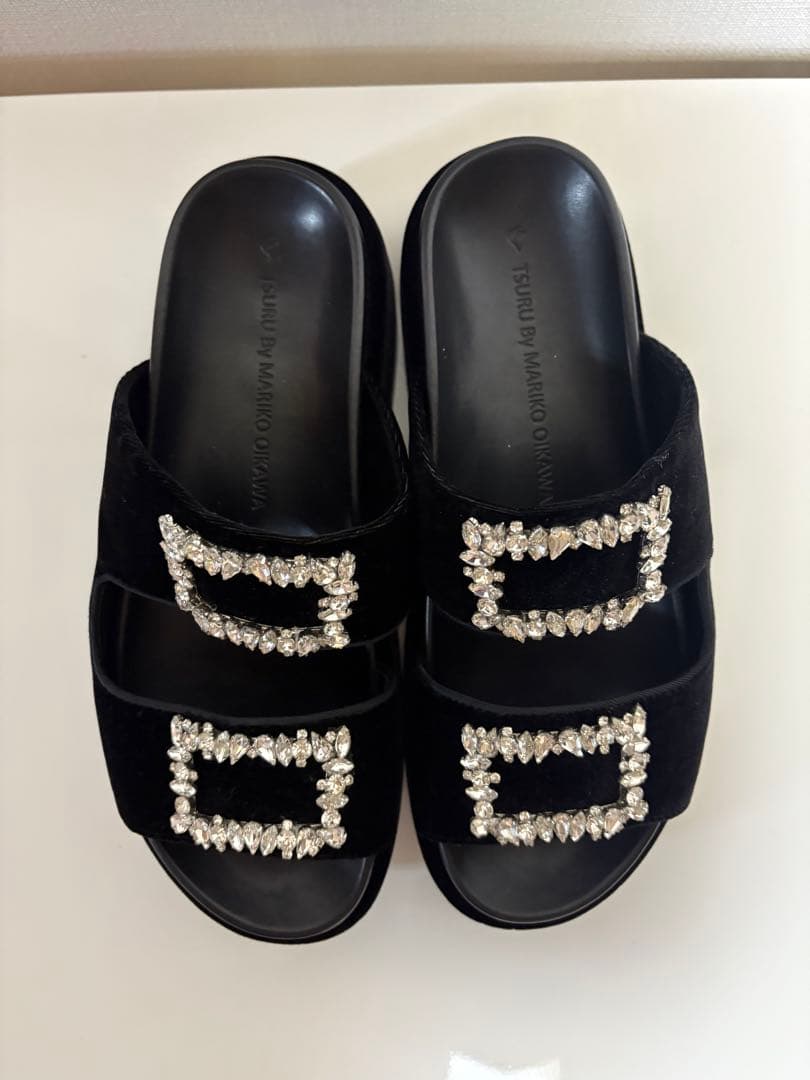 ツルバイマリコオイカワ　38 サンダル　ベルベット　ビジュー　ベロア　厚底