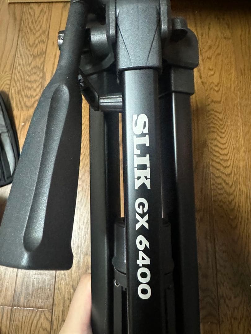 Canon EOS KISS X7 Wズームキット➕三脚　すぐ始められるセット