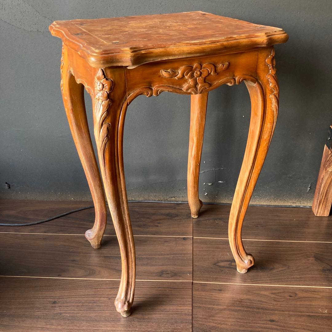 【送料込み】象嵌 猫脚　アンティーク　サイドテーブル　木製