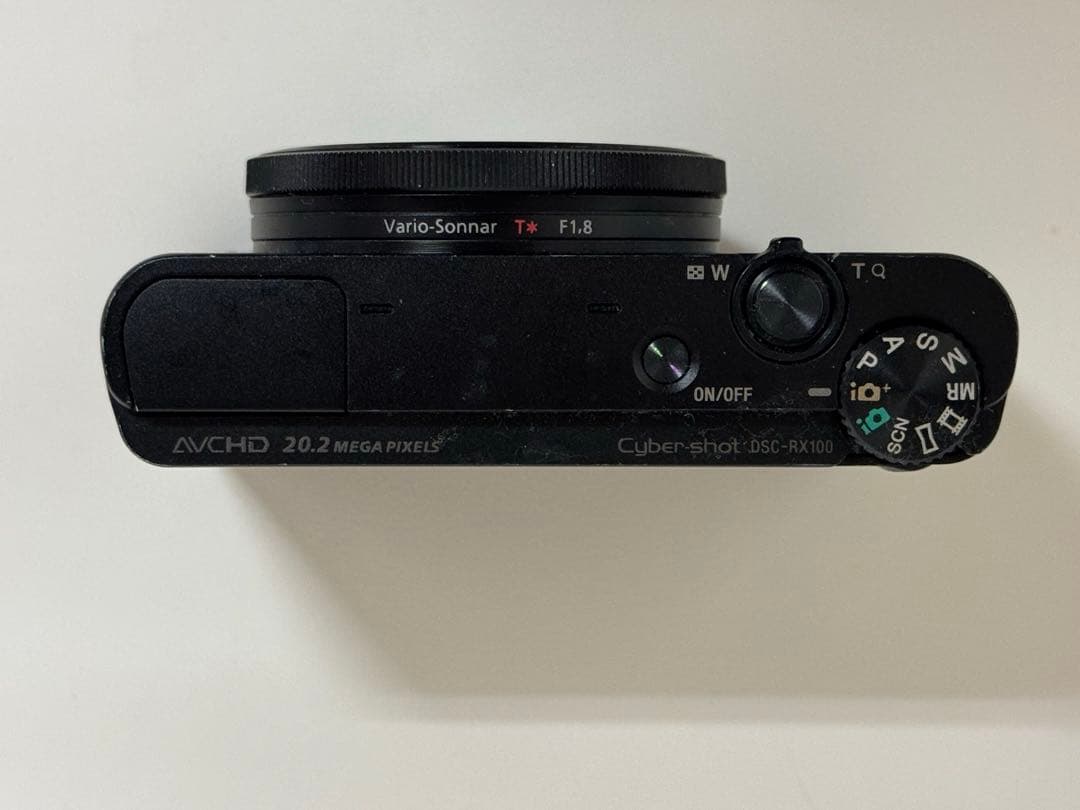 デジタルカメラ SONY Cyber-shot DSC-RX100