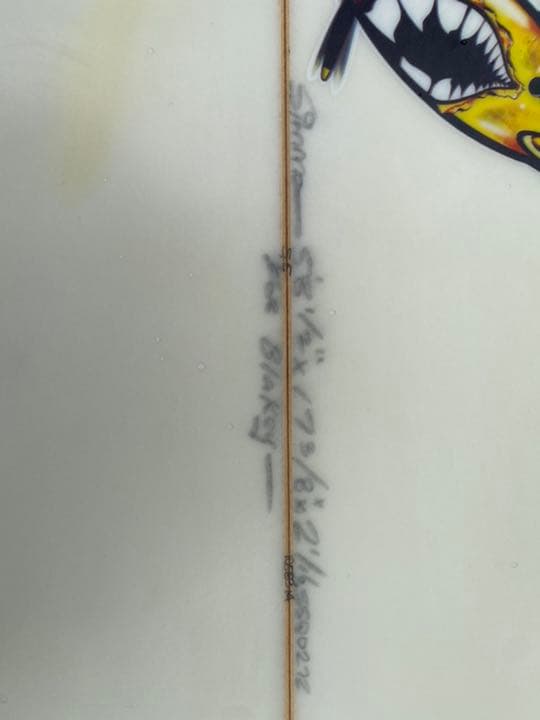 サーフボード　Simmo ハイパフォーマンス　軽い