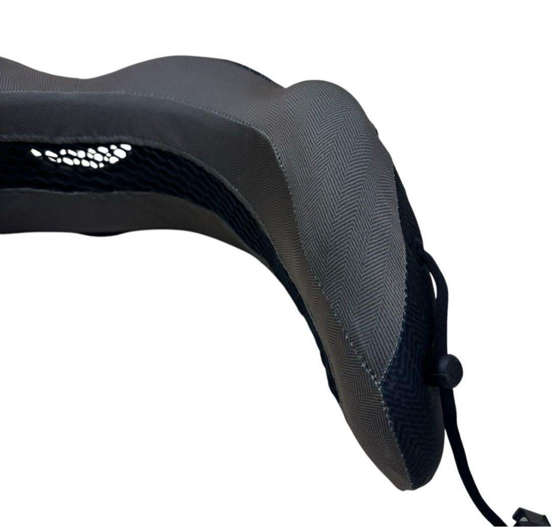 きんちゃん　ネックピロー中古　Cabeau