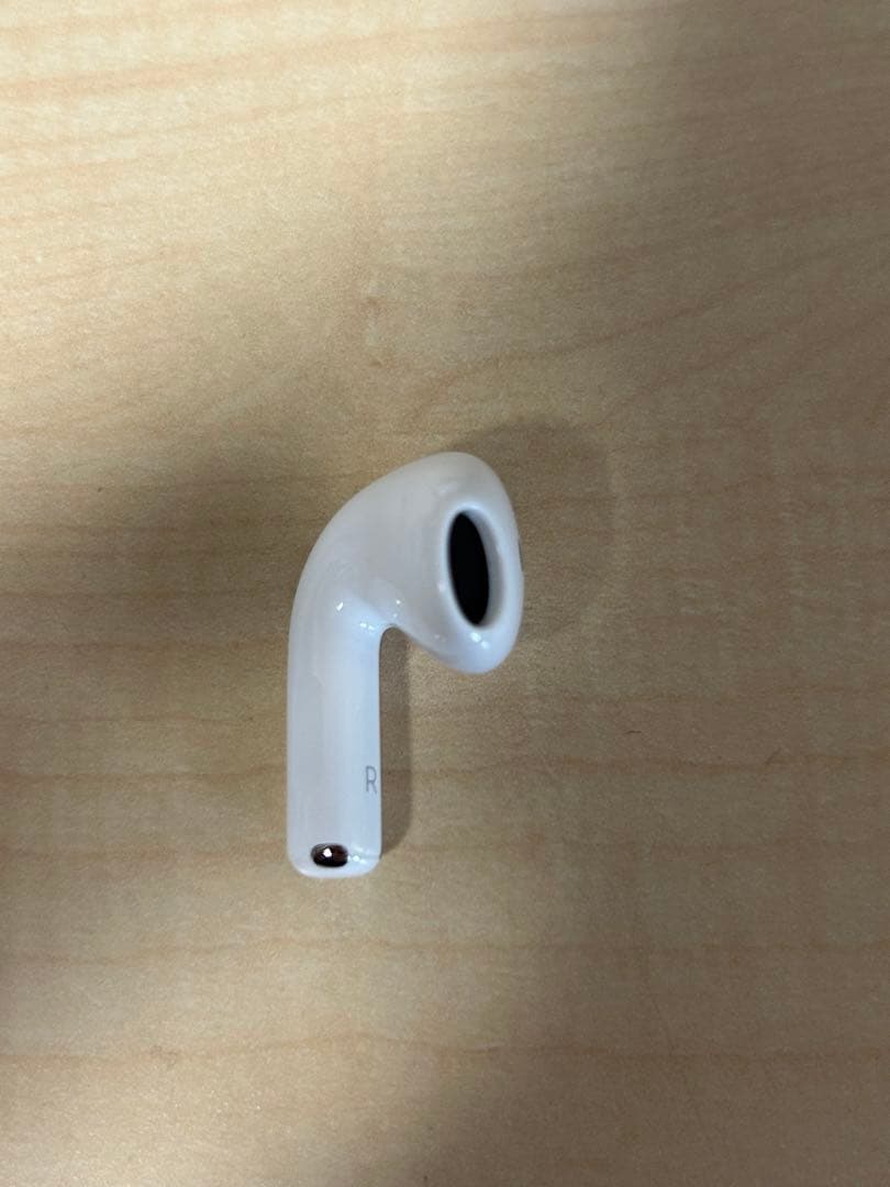 Airpods4 (第4世代)