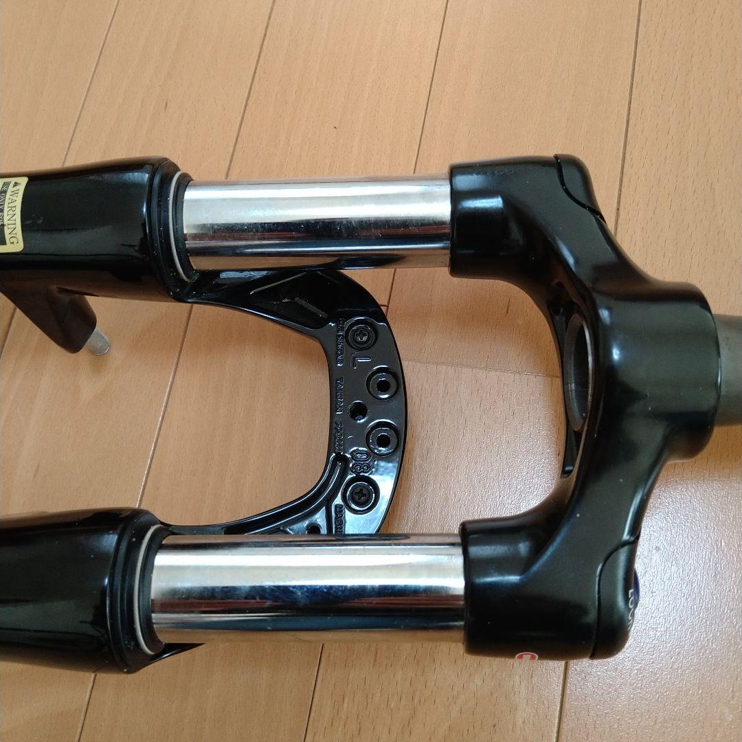 SR SUNTOUR 26インチ用サスペンションフォーク