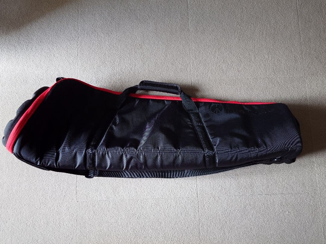 フ*オ様 最終値下げ Manfrotto MBAG100PNカメラバッグ 黒/赤