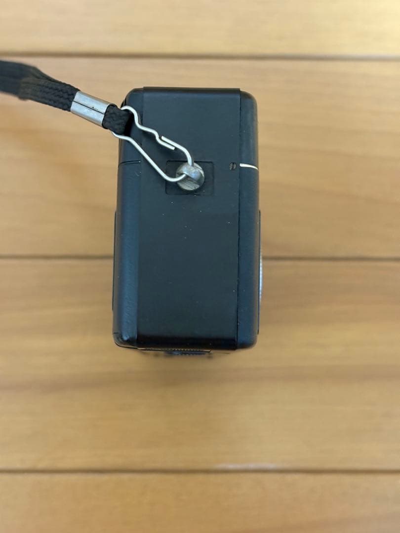 ヴィンテージ富士フイルム「Pocket Fujica 350 Flash」です。