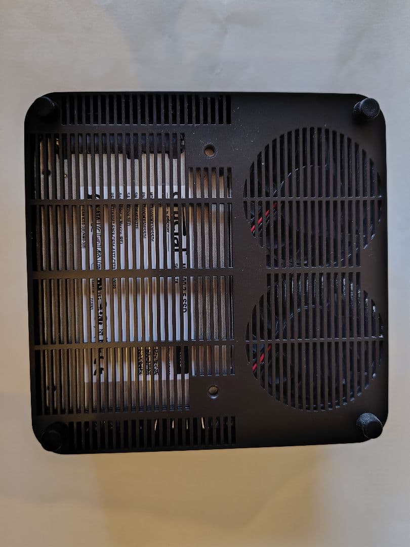 美品 UM690S Ryzen 9 6900HX ミニPC 32GB/1TB