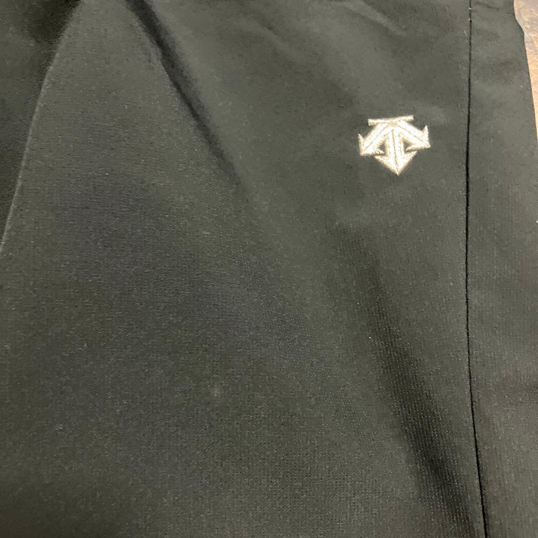 【美品】DESCENTEスキーウェアセットMサイズ（身長157から163用）