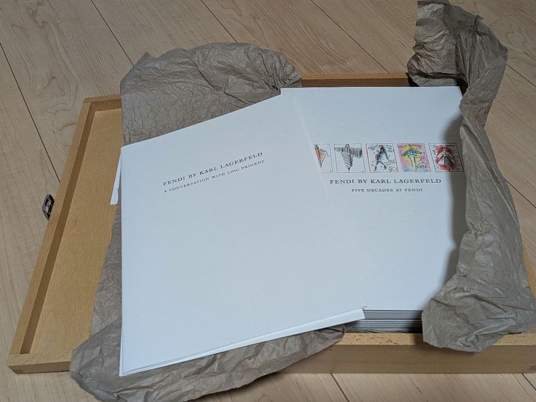 FENDI カールラガーフェルド アートワーク ボックス 未使用