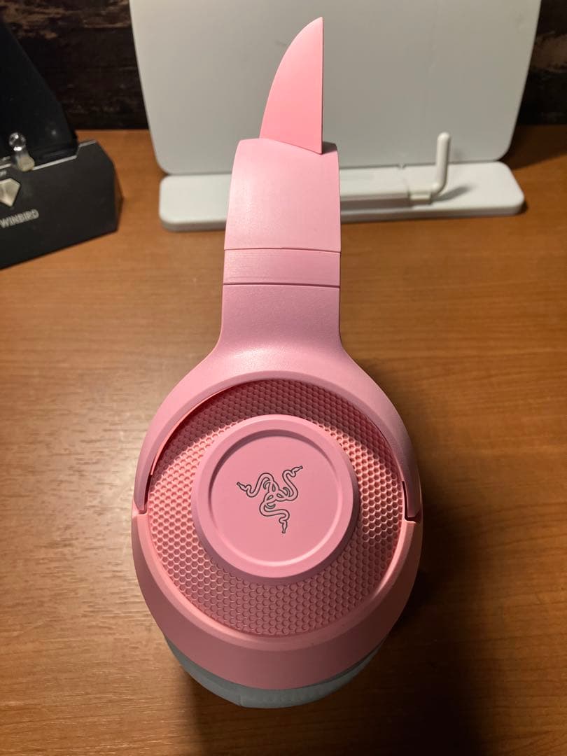 ヘッドホン Razer Kraken BT Kitty Edition