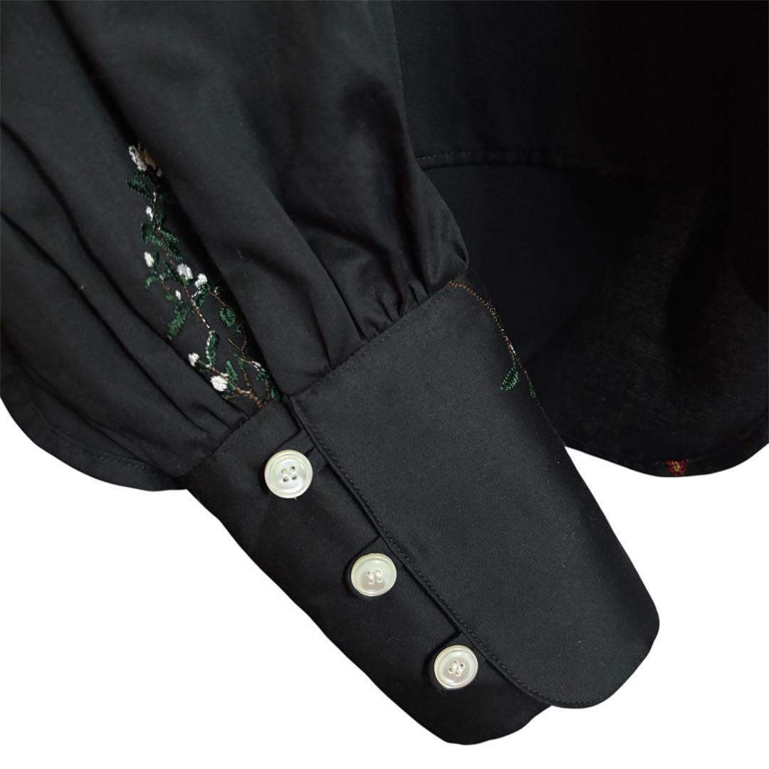 MAKUSA ribbon blouse 山茶花柄