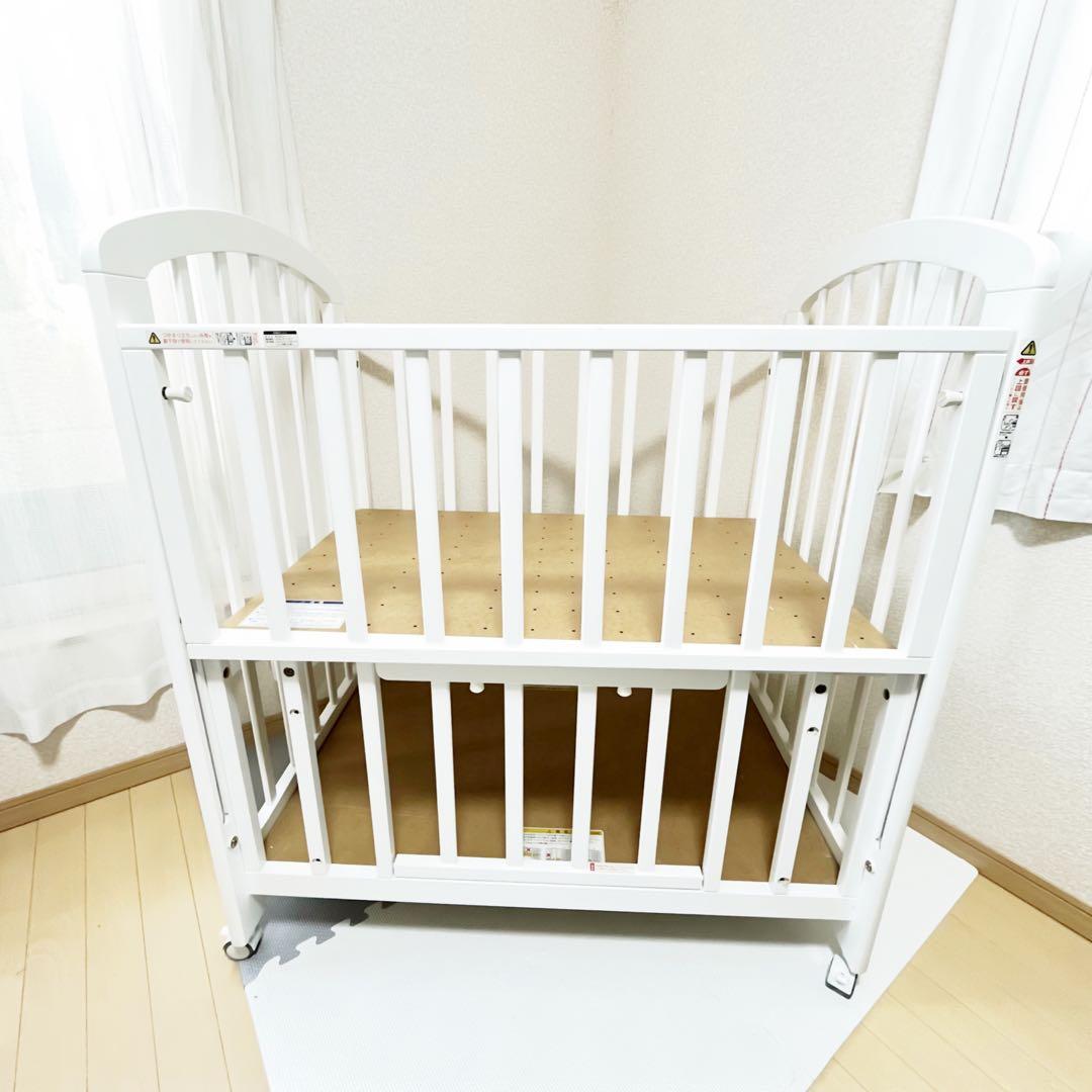 カトージ　ミニベビーベッド　ミニタチベッド(ビアンコ2)⭐︎