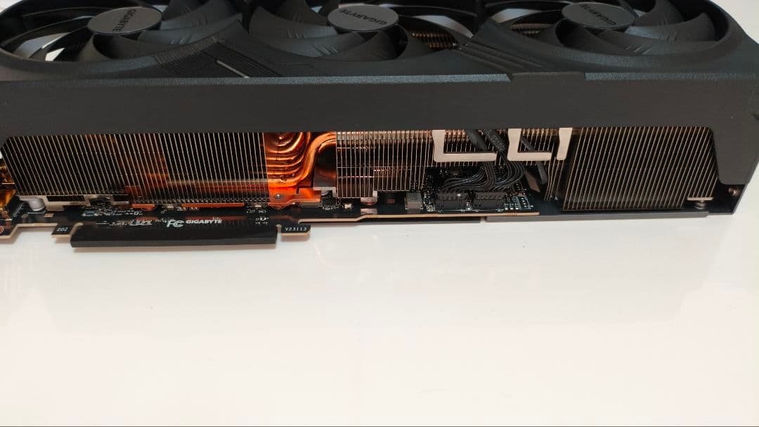 【送料無料】GIGABYTE RTX4080SUPER GAMING OC 中古