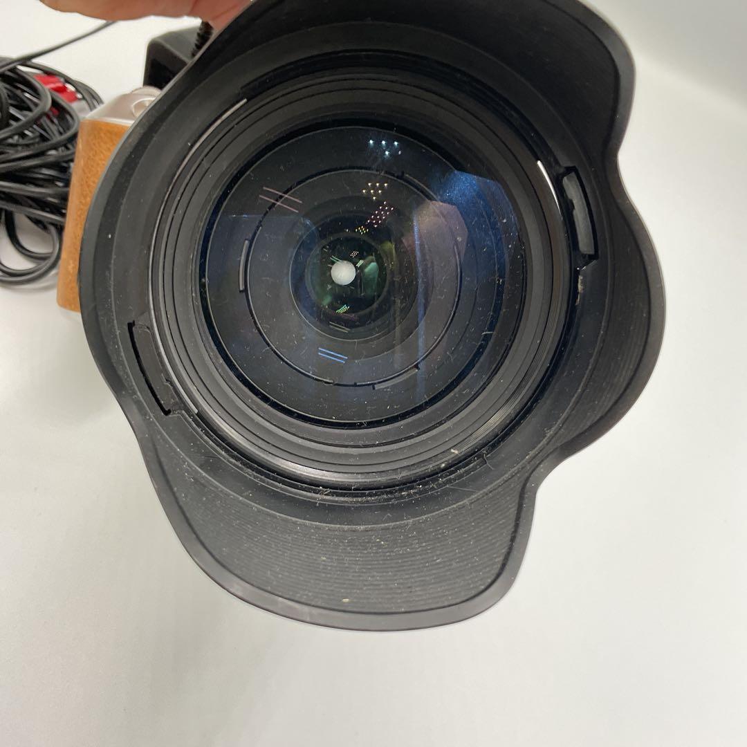 J939 Canon キャノン　EOS KISS X9 カメラ