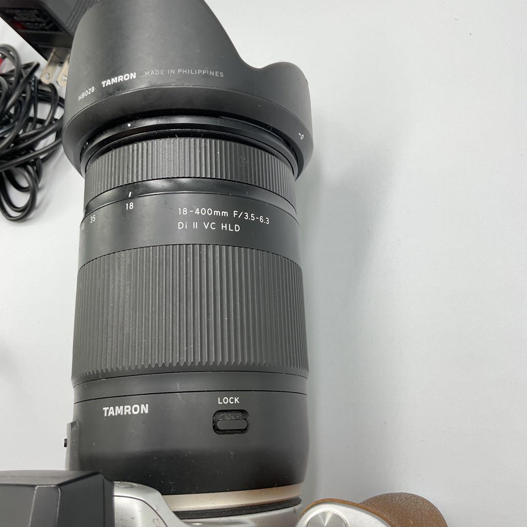 J939 Canon キャノン　EOS KISS X9 カメラ