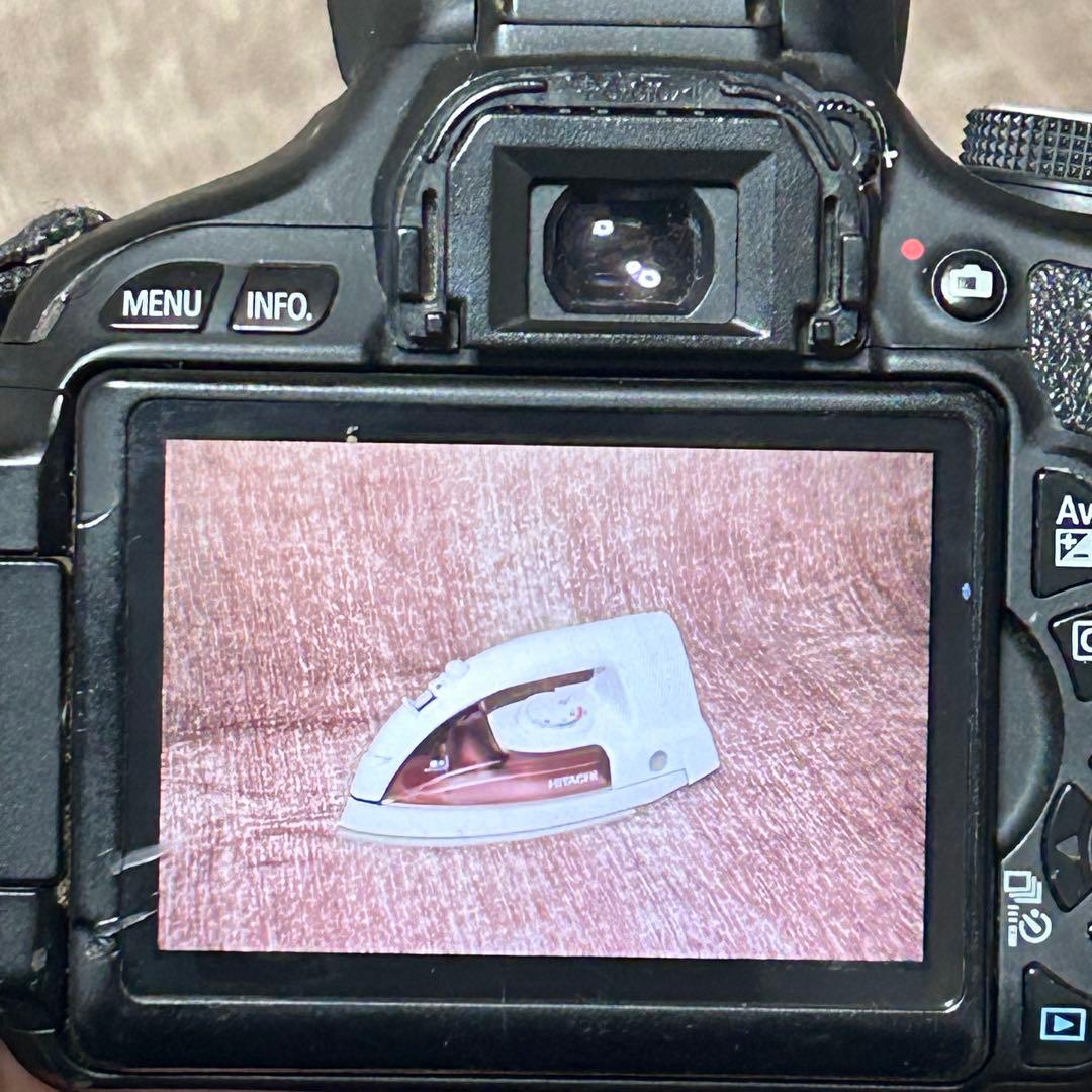 稼働品　Canon EOS kiss X5 レンズキット　充電器・電池　付属