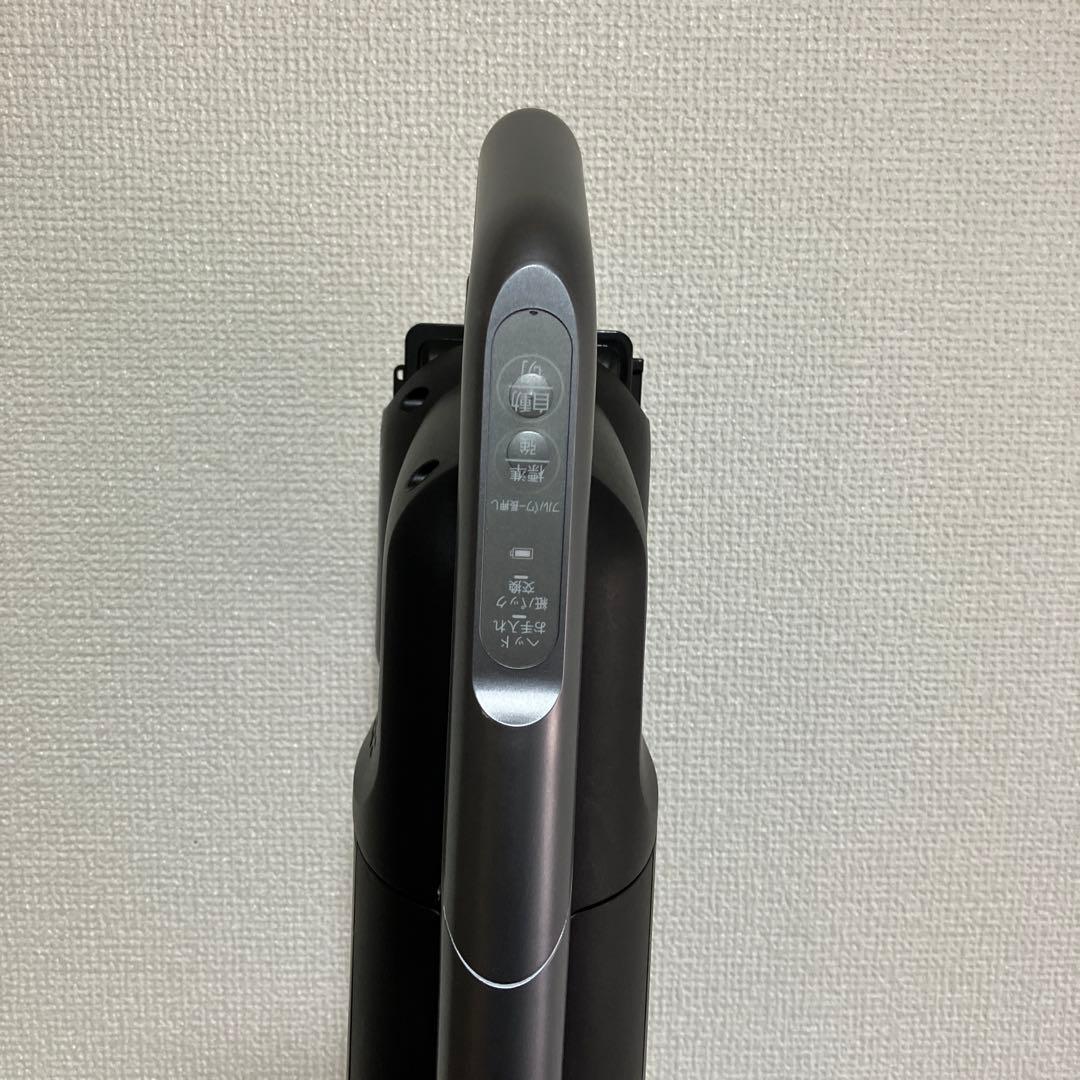 シャープ　充電式掃除機　スティッククリーナー　紙パック式　EC-Y50KR 黒