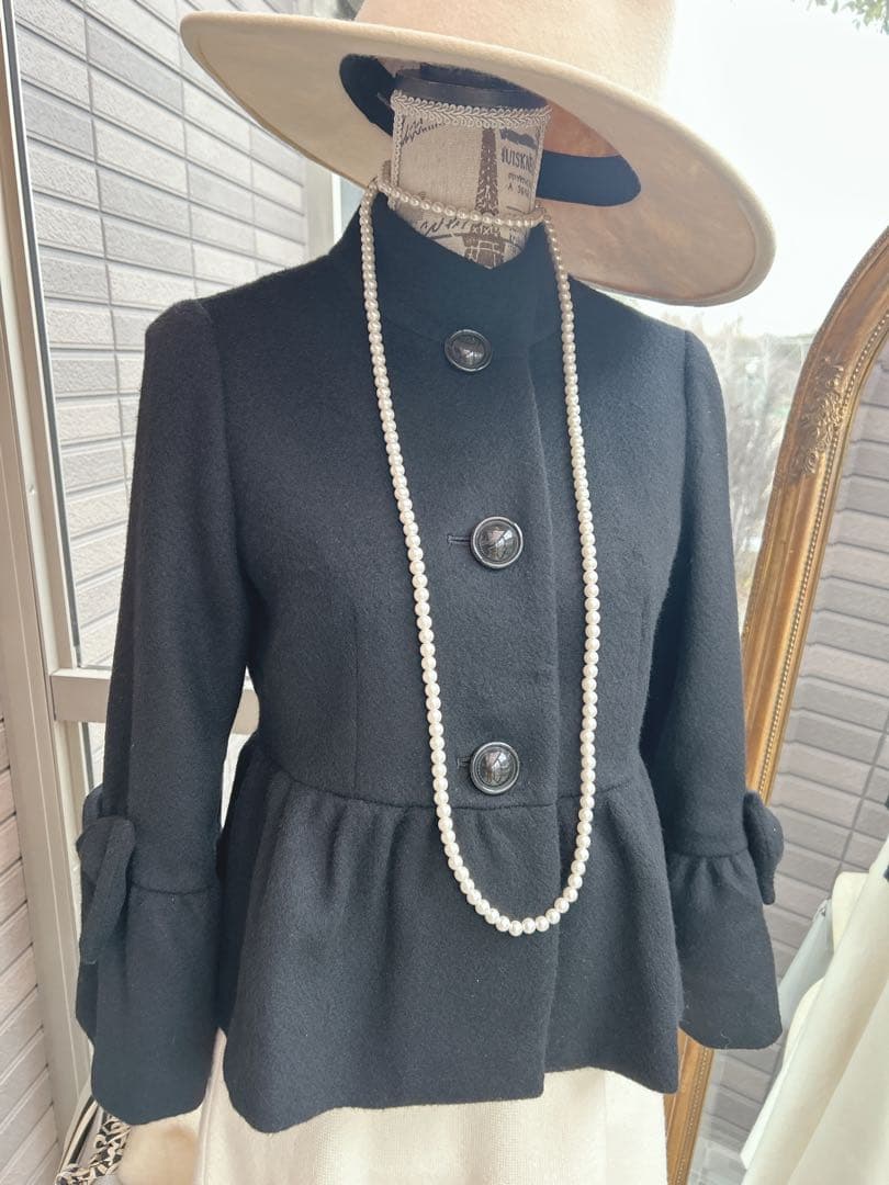 綺麗なお姉さんのM’s Gracyカタログ掲載ショートコート